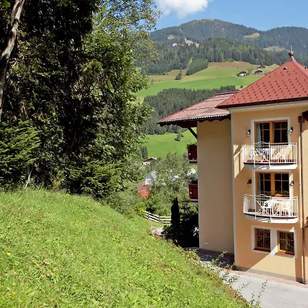 Lush In Salzburg With Wellness Centre Apartment *